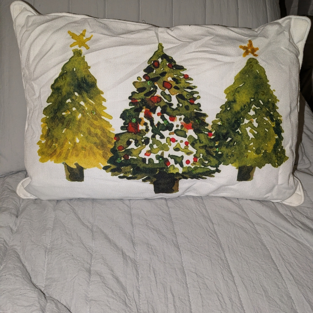 Holiday Christmas Tree Pillow with Stars